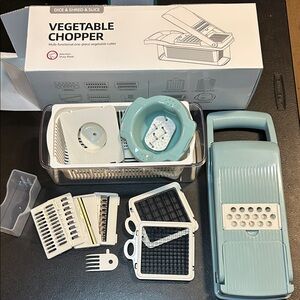 Vegetable Chopper - Multi-functional Cutter